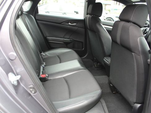 Used 2021 Honda Civic Sport image 11