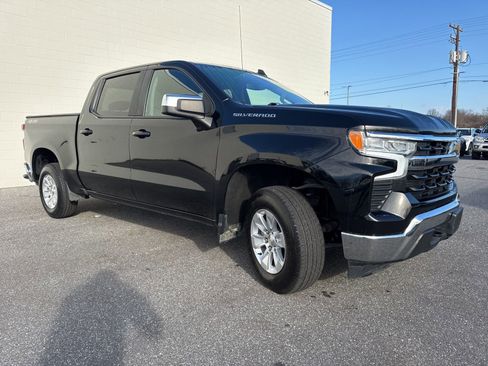 Used 2022 Chevrolet Silverado 1500 LT image 3