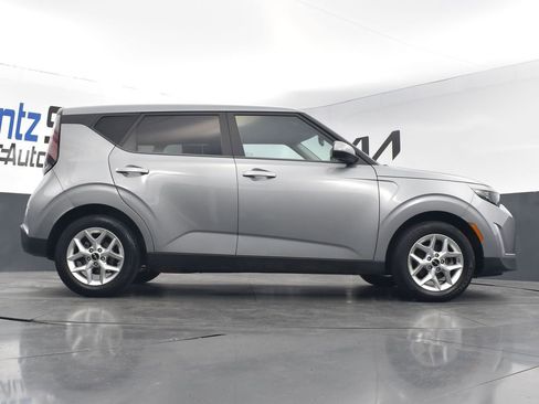 Certified 2023 Kia Soul LX w/ LX Technology Package image 30