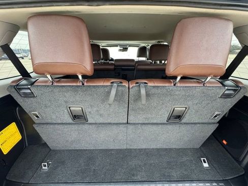 Used 2022 Toyota 4Runner Limited image 31