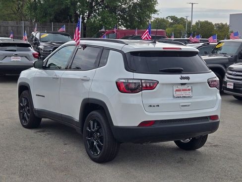 New 2026 Jeep Compass Latitude image 14