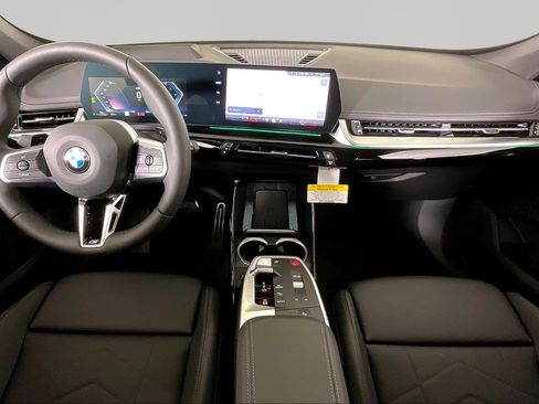 New 2026 BMW X1 xDrive28i AWD/4WD image 8