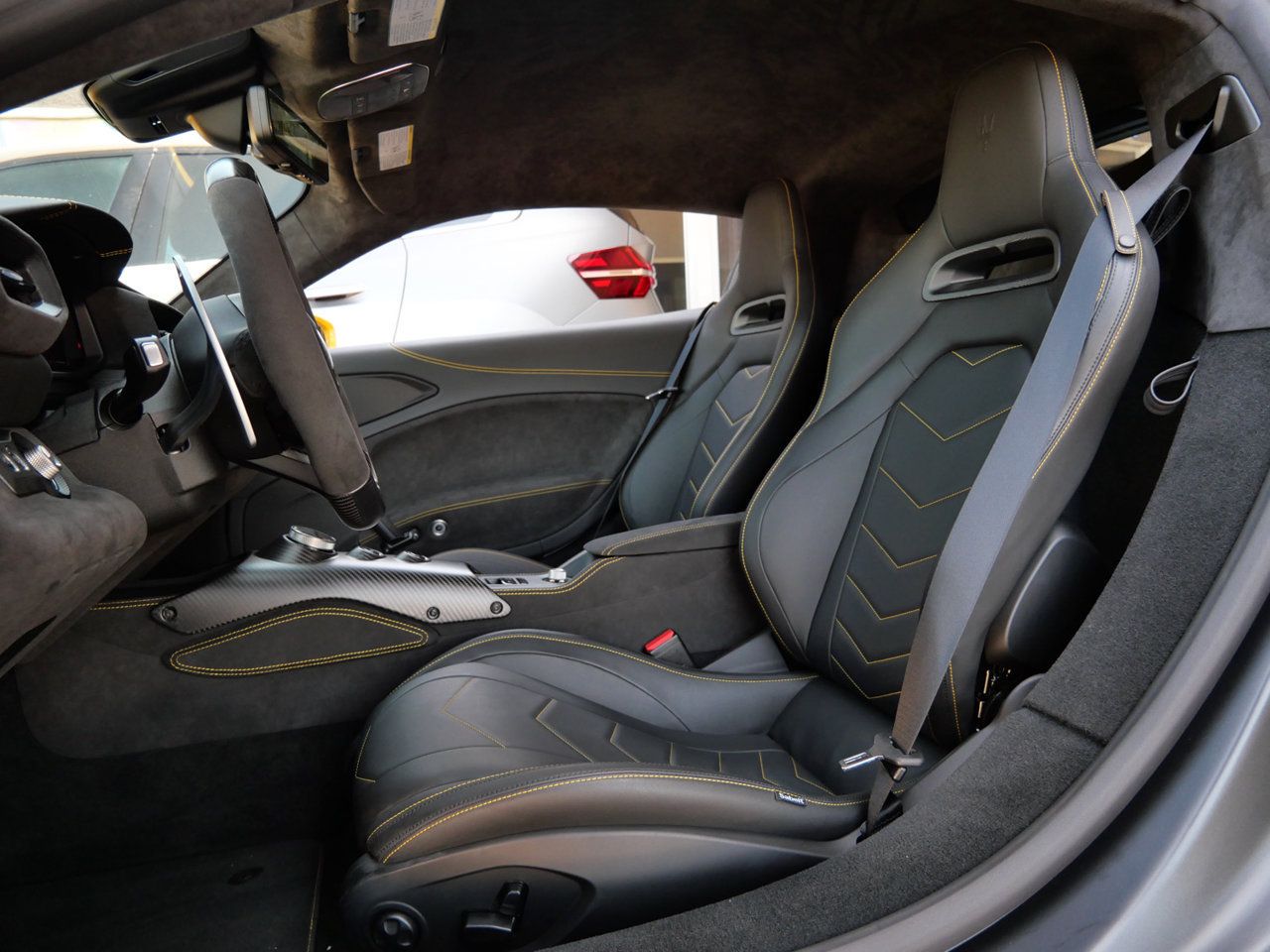 Used 2023 Maserati MC20 Coupe RWD image 18