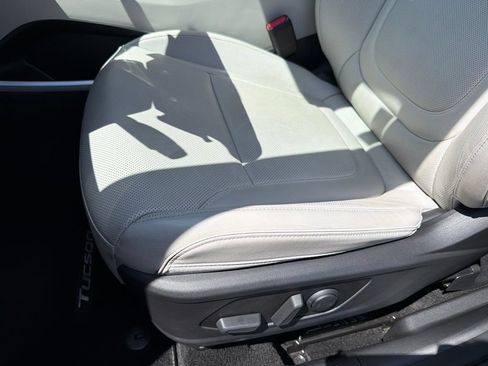Certified 2024 Hyundai Tucson Limited AWD/4WD image 24