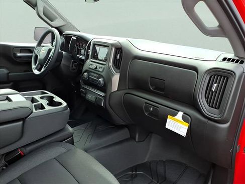 New 2026 Chevrolet Silverado 1500 Custom AWD/4WD image 19