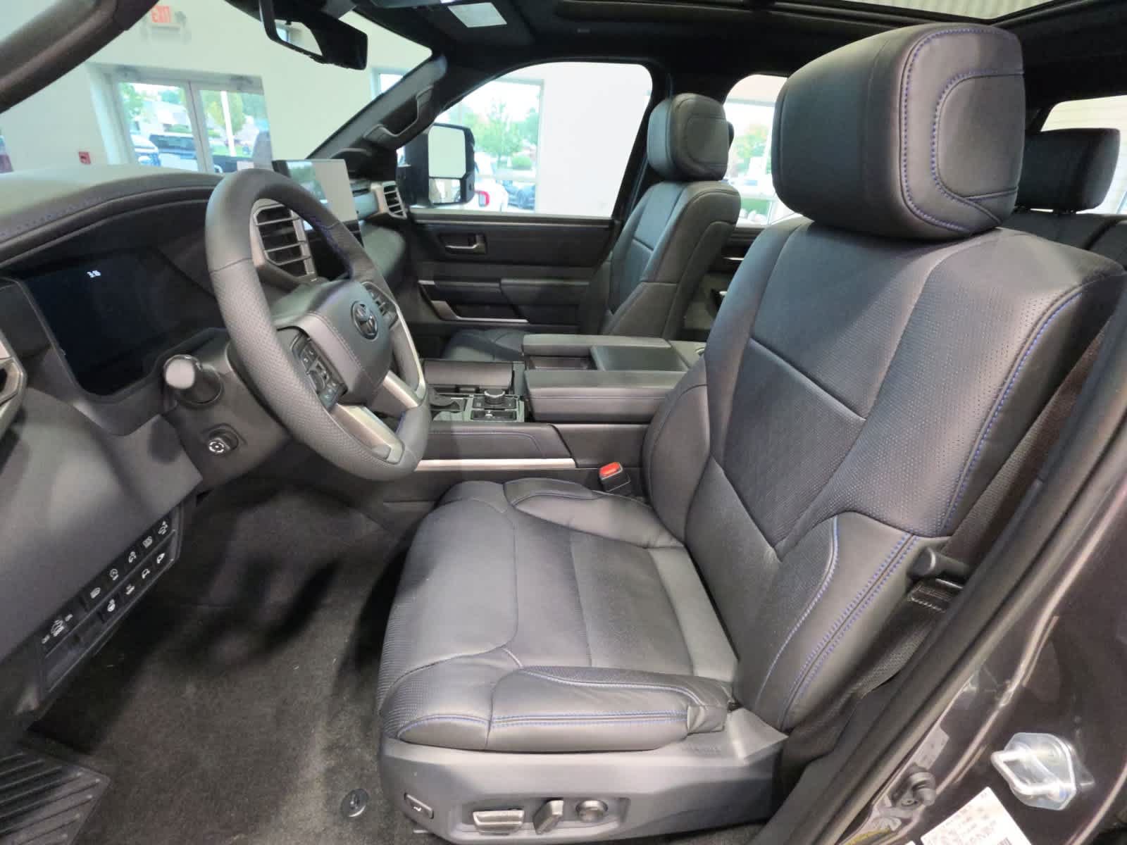Used 2026 Toyota Tundra Platinum w/ TRD Off-Road Package AWD/4WD image 17