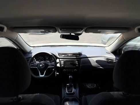 Used 2020 Nissan Rogue S w/ Special Edition Package FWD image 34