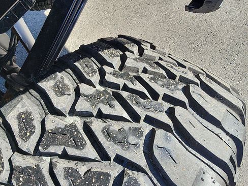 Used 2017 Ford F250 XLT image 10