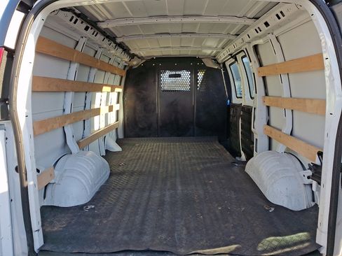 Used 2023 Chevrolet Express 2500 RWD 2500 Regular Wheelbase WT w/ Driver Convenience Package image 28