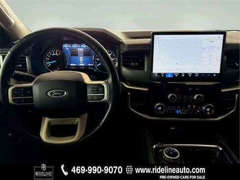 Used 2023 Ford Expedition XLT AWD/4WD image 12