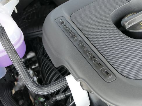 New 2026 RAM 1500 Express AWD/4WD image 26