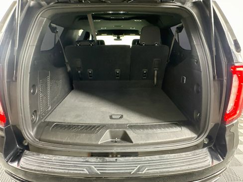 Used 2021 GMC Yukon XL SLE AWD/4WD image 30