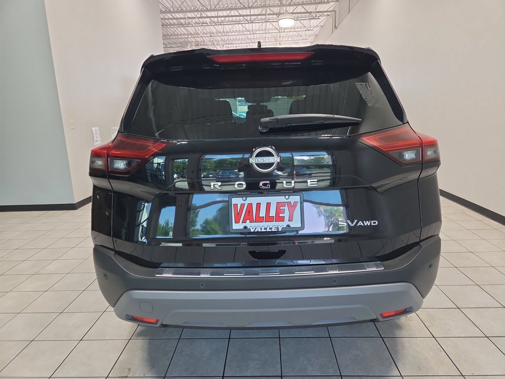 Used 2023 Nissan Rogue SV AWD/4WD image 11