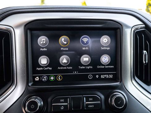 Used 2021 Chevrolet Silverado 1500 LT RWD image 37