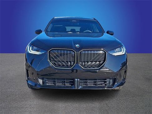 Used 2026 BMW X3 xDrive30 w/ Premium Package image 2