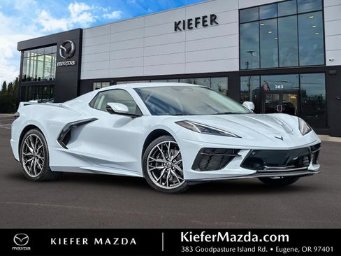 Used 2024 Chevrolet Corvette Stingray Premium Conv w/ Z51 Performance Package RWD image 1