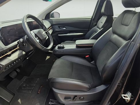 Used 2024 Nissan Ariya AWD image 27