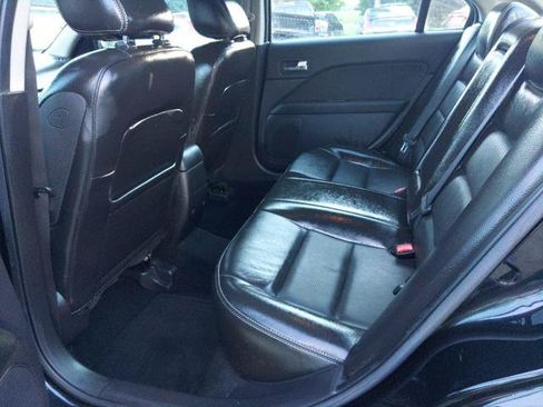 Used 2009 Ford Fusion SEL FWD image 15
