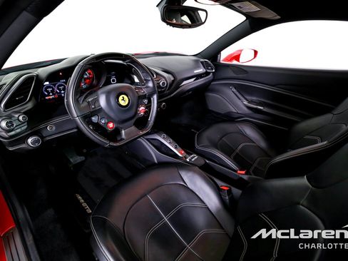 Used 2016 Ferrari 488 GTB RWD image 12