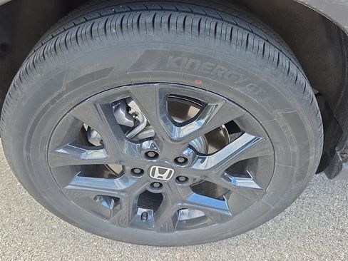 Used 2025 Honda HR-V Sport image 8