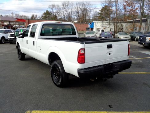 Used 2013 Ford F250 XL image 4