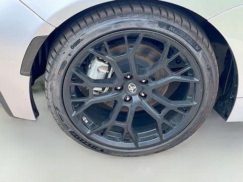 Used 2025 Toyota GR86 Premium RWD image 28