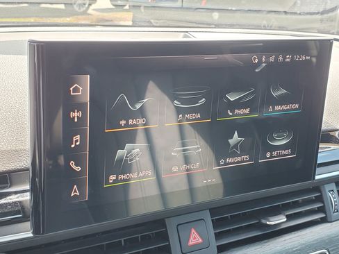 Used 2022 Audi A4 2.0T Premium Plus image 28