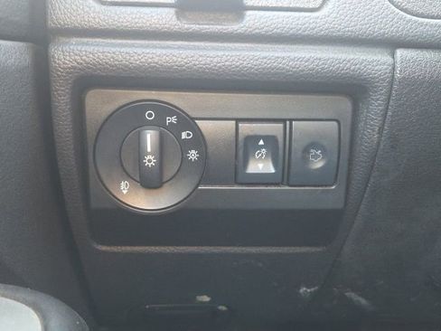 Used 2012 Ford Fusion SEL image 17