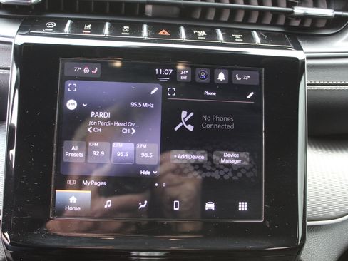 Used 2024 Jeep Grand Cherokee L Laredo image 42