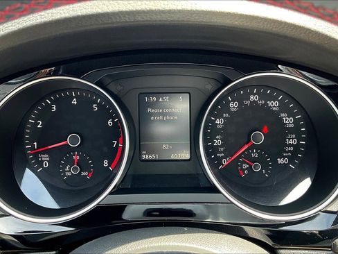 Used 2017 Volkswagen Jetta GLI image 13