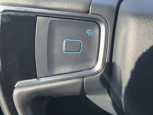 Used 2025 Ford Expedition Max Platinum image 19