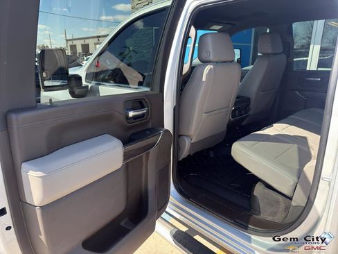 Used 2020 Chevrolet Silverado 3500 LTZ w/ LTZ Plus Package AWD/4WD image 9