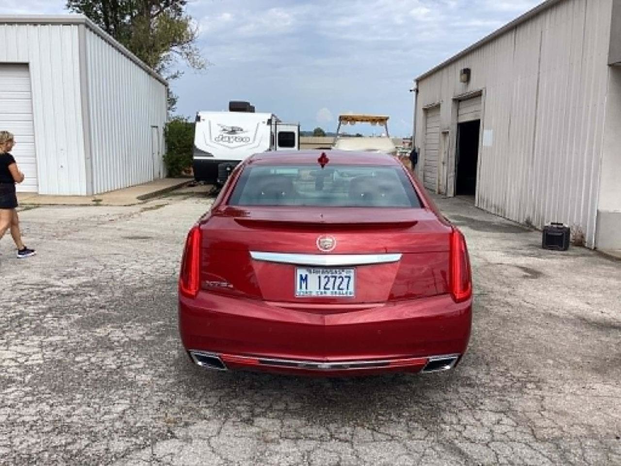 Used 2015 Cadillac XTS Luxury w/ Driver Awareness Package AWD/4WD image 8