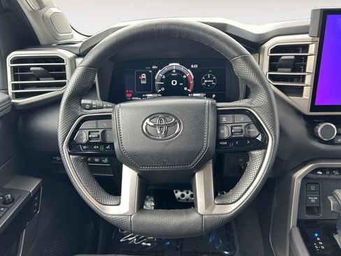 Used 2024 Toyota Tundra Limited image 14