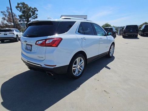 Used 2019 Chevrolet Equinox Premier FWD image 8