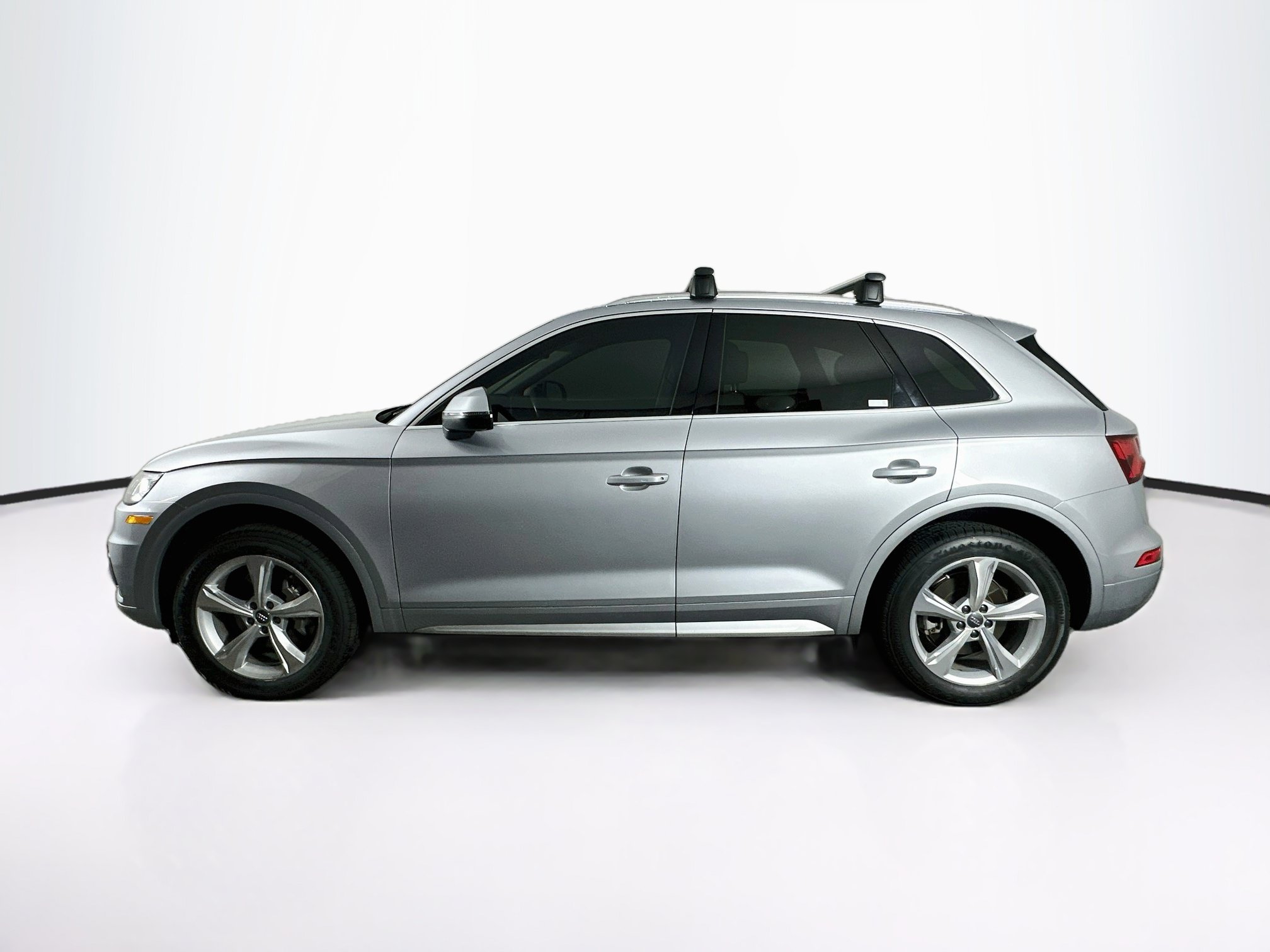 Used 2020 Audi Q5 2.0T Premium Plus w/ Premium Plus Package AWD/4WD image 4