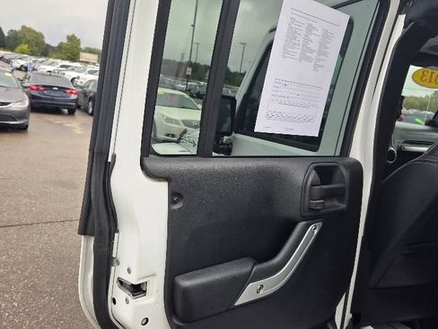 Used 2013 Jeep Wrangler Unlimited Sahara w/ Mopar Chrome Edition Group image 12