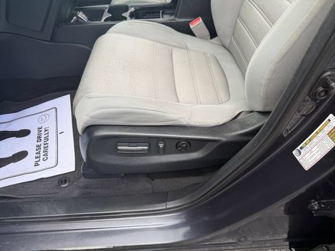 Used 2018 Honda CR-V EX image 13