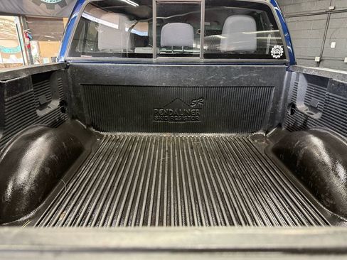 Used 2012 Ford F150 XLT w/ XLT Chrome Pkg image 15