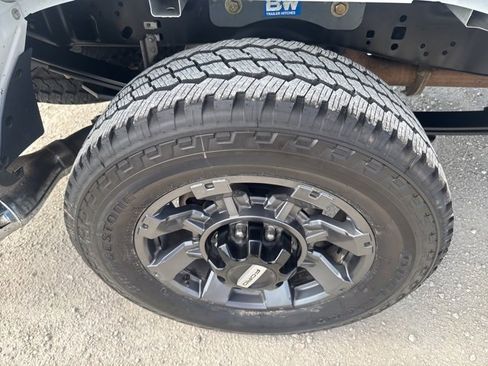 Used 2024 Ford F250 Lariat w/ Lariat Ultimate Package image 18