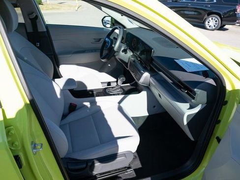 Used 2024 Hyundai Kona SEL image 39