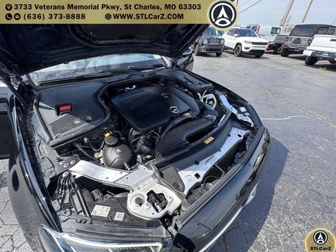 Used 2021 Mercedes-Benz E 350 Sedan w/ Premium Package image 16