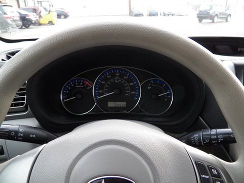 Used 2011 Subaru Forester 2.5X w/ Popular Equipment Group 1A image 23