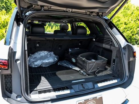 New 2026 Land Rover Range Rover Sport Dynamic SE AWD/4WD image 64