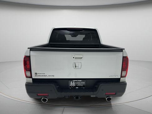 Used 2023 Honda Ridgeline RTL-E image 6