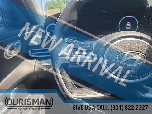 Used 2024 Hyundai Elantra SEL w/ Convenience Package FWD image 14