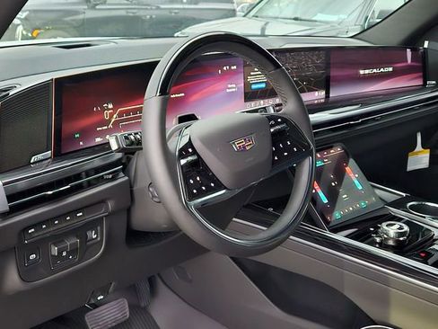 New 2026 Cadillac Escalade Sport w/ LPO, ONYX Package image 10