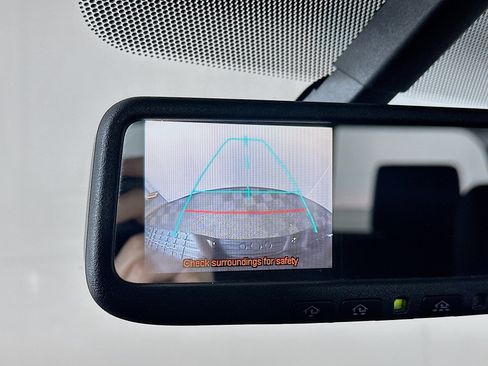 Used 2010 Toyota Tundra 4x4 Double Cab image 13