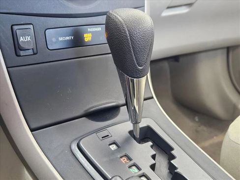 Used 2013 Toyota Corolla L image 10