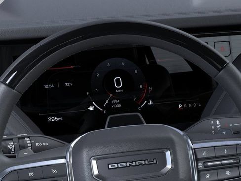 New 2026 GMC Yukon Denali w/ Advanced Technology Package AWD/4WD image 18